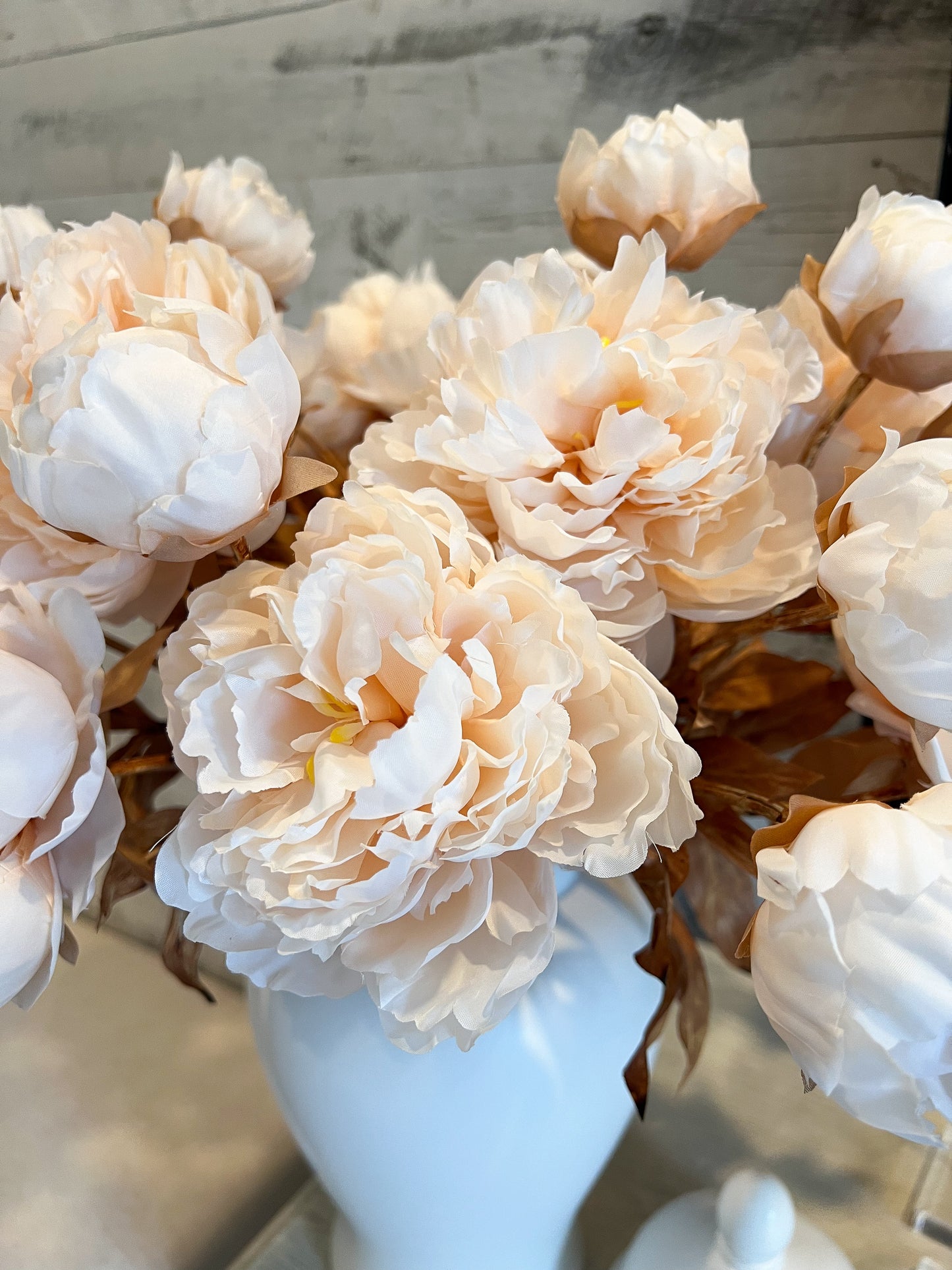 22" Cream Blooming Peony Stem